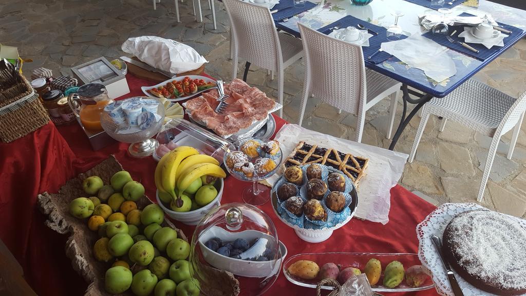 Il Belvederino Bed & Breakfast Brufa Ngoại thất bức ảnh